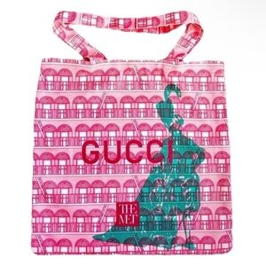 Gucci The Met GWP Tote